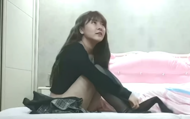 探花第一炮大波浪JK黑丝漂亮嫩 妹 来相伴 C 罩 杯 美 乳 温柔配合共度良宵一刻